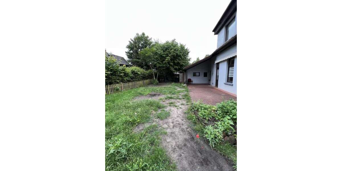 Etagenwohnung Oldenburg - 4 Zimmer, 120 m&sup2;, 1.000&euro; | Angebot:25871737