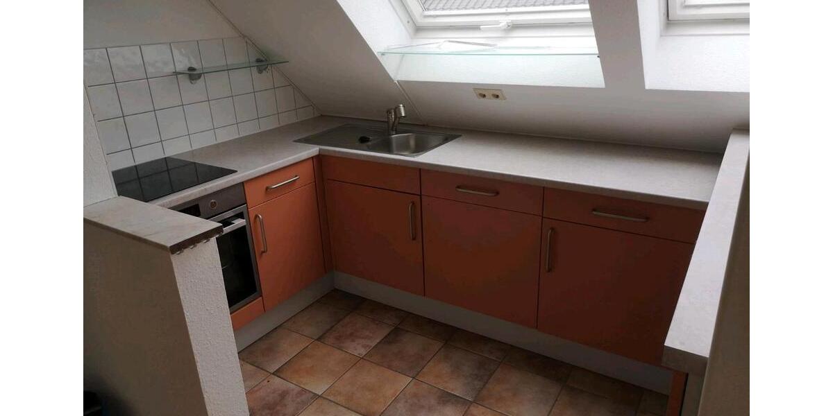 Dachgeschoßwohnung Kahl am Main - 3 Zimmer, 90 m&sup2;, 1.020&euro; | Angebot:26045137
