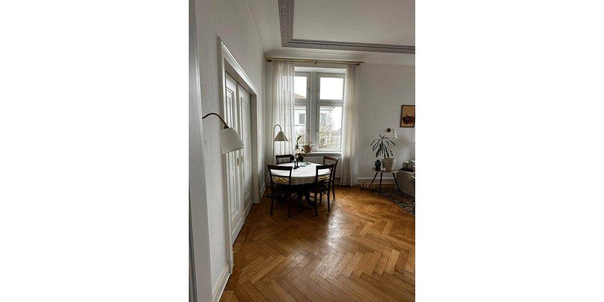 Etagenwohnung Jever - 5 Zimmer, 165 m&sup2;, 1.155&euro; | Angebot:26148012