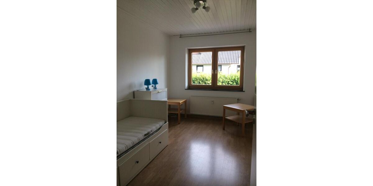 Wohnen auf Zeit Mintraching - 1 Zimmer, 14 m&sup2;, 385&euro; | Angebot:24840896