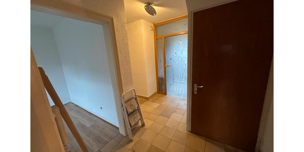 Erdgeschoßwohnung Kehl - 5 Zimmer, 150 m&sup2;, 1.200&euro; | Angebot:24788308