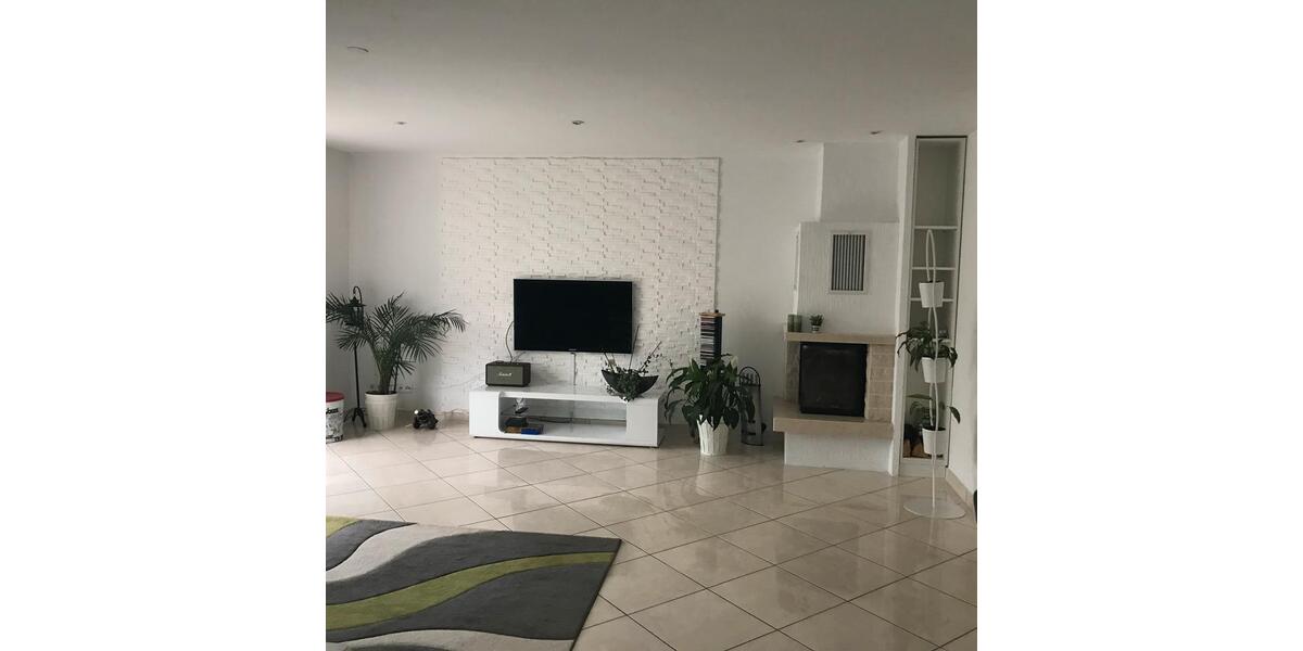 Wohnen auf Zeit Köln Chorweiler - 1 Zimmer, 10 m&sup2;, 450&euro; | Angebot:26373211