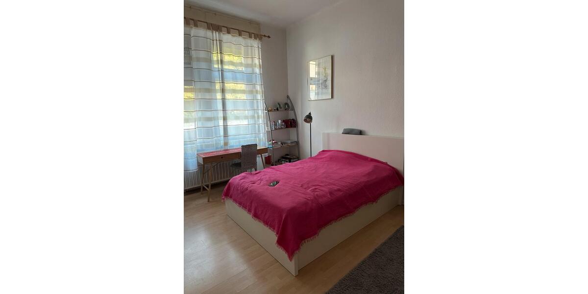 Wohnen auf Zeit Saarbrücken Neue Bremm - 1 Zimmer, 23 m&sup2;, 405&euro; | Angebot:26424874