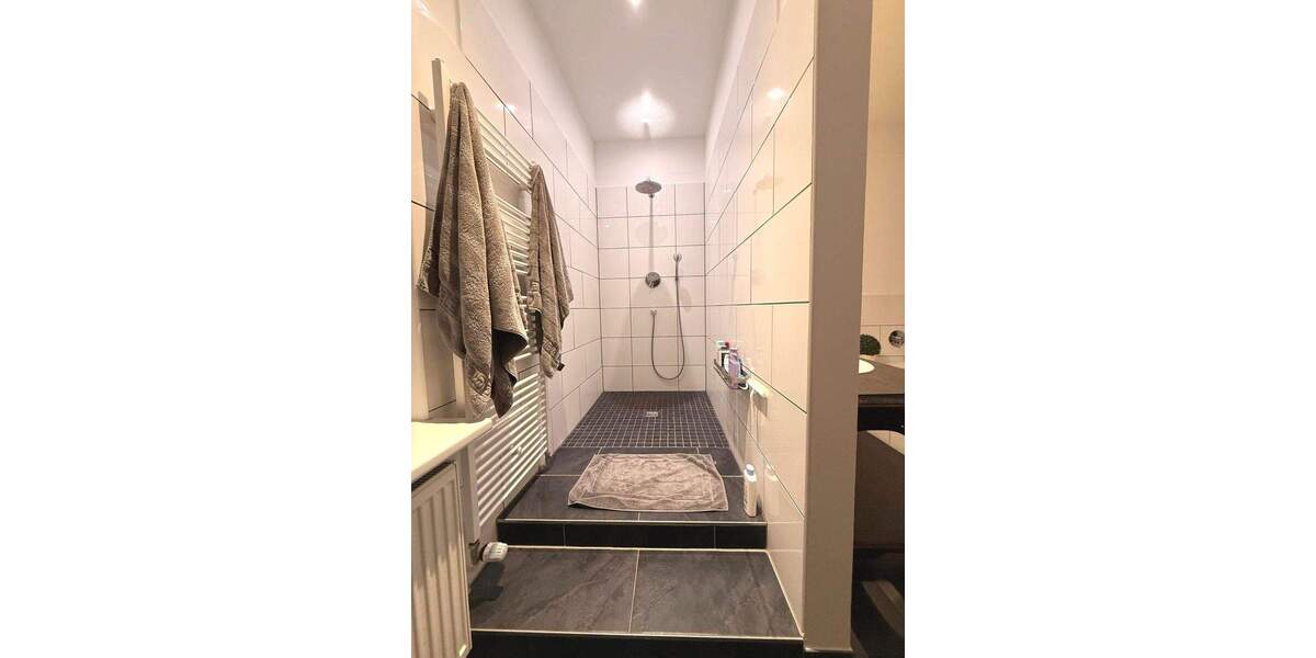 Etagenwohnung Hanau Lamboy - 3 Zimmer, 124 m&sup2;, 1.600&euro; | Angebot:24876555