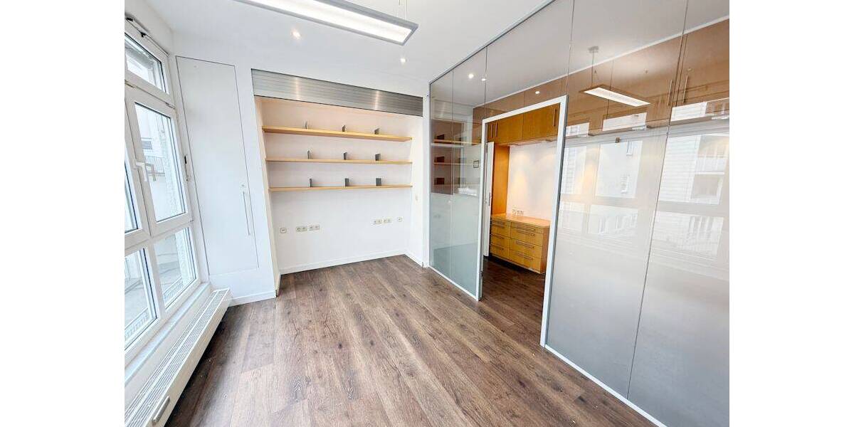 Gewerbeobjekt München Altstadt-Lehel - 1 Zimmer, 360 m&sup2;, 9.500&euro; | Angebot:26190168