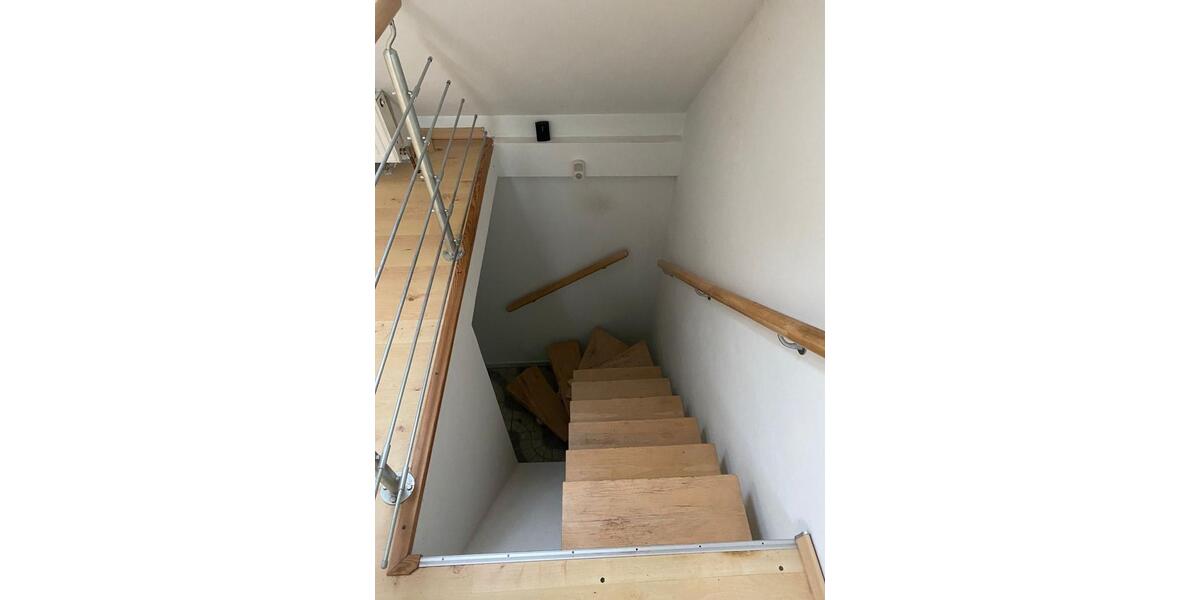 Einfamilienhaus Cottbus Spremberger Vorstadt - 4 Zimmer, 177 m&sup2;, 1.250&euro; | Angebot:25044242