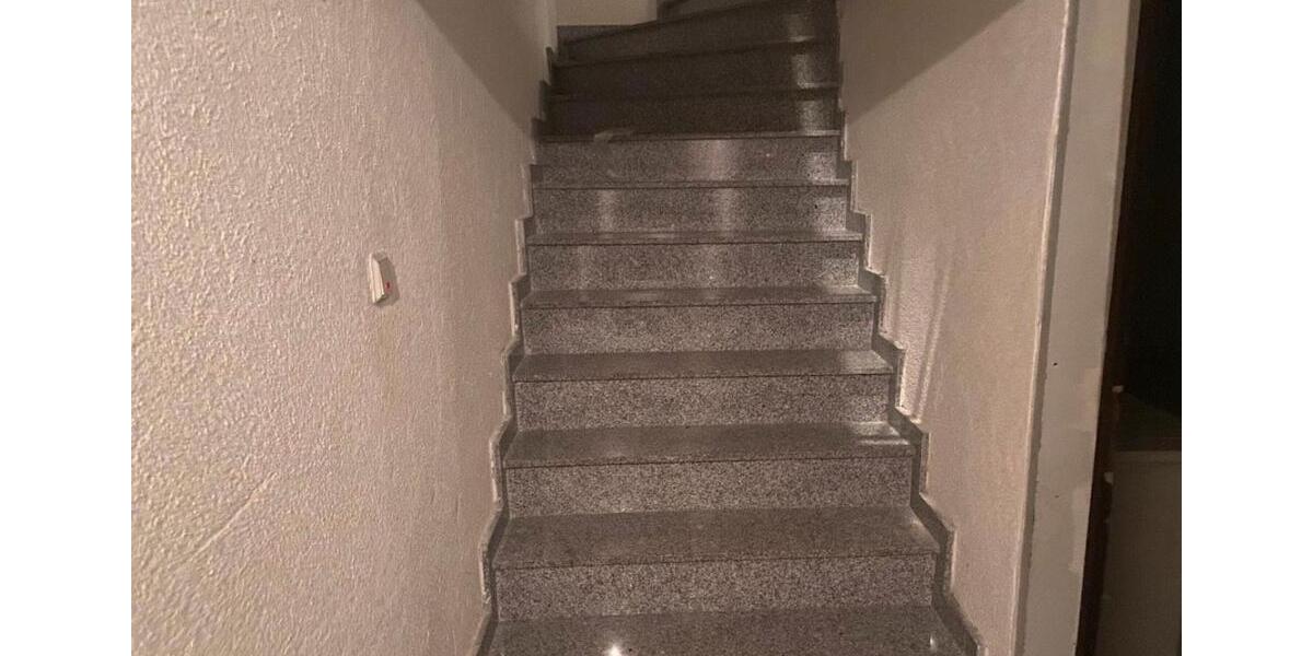 Etagenwohnung Quierschied - 5 Zimmer, 110 m&sup2;, 800&euro; | Angebot:24350324