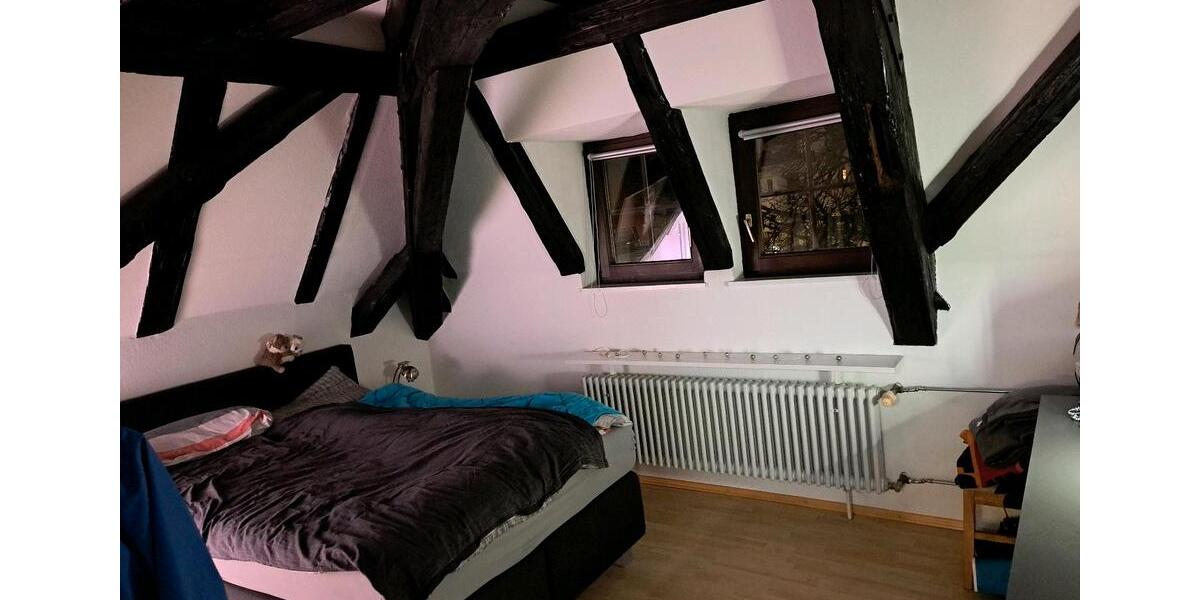 Dachgeschoßwohnung Mühlenbach - 2.5 Zimmer, 90 m&sup2;, 984&euro; | Angebot:25233048