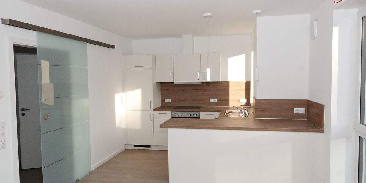 Etagenwohnung Esens - 3 Zimmer, 92 m&sup2;, 990&euro; | Angebot:25729417