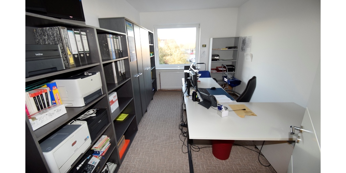 Hauptverkehrsstr. Sulingen: Gewerbehalle teilbar viele Parkplätze - Gewerbeobjekt Sulingen | Angebot:25416987