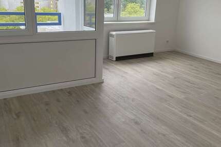 Wohnung Berlin Staaken - 3 Zimmer, 77 m&sup2;, 537&euro; | Angebot:27302128