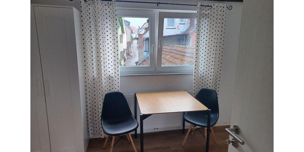 Maisonettenwohnung Großbottwar - 4 Zimmer, 79 m&sup2;, 1.100&euro; | Angebot:25268982