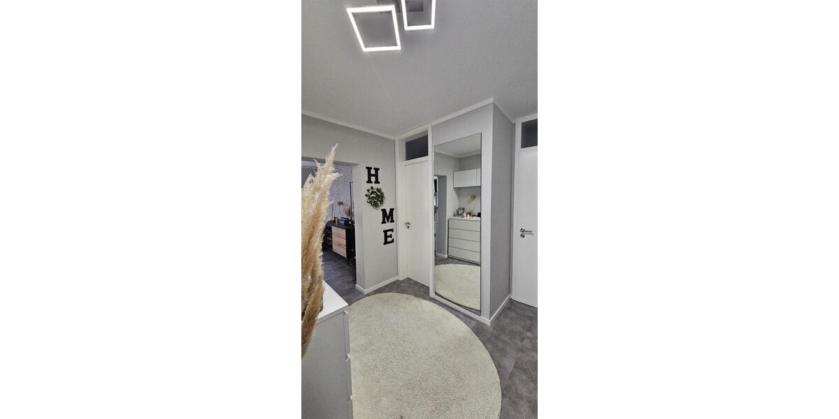 Etagenwohnung Dittelbrunn - 2 Zimmer, 76 m&sup2;, 800&euro; | Angebot:25870506