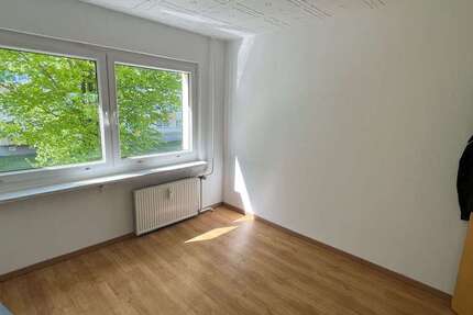Wohnung zum Mieten in Perleberg 265 € 43 m² 2 zimmer