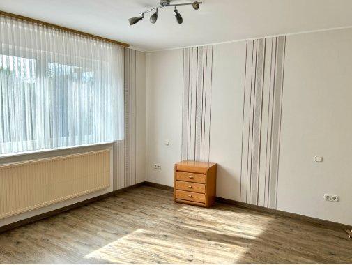 Erdgeschoßwohnung Rhauderfehn - 2.5 Zimmer, 110 m&sup2;, 950&euro; | Angebot:26415862