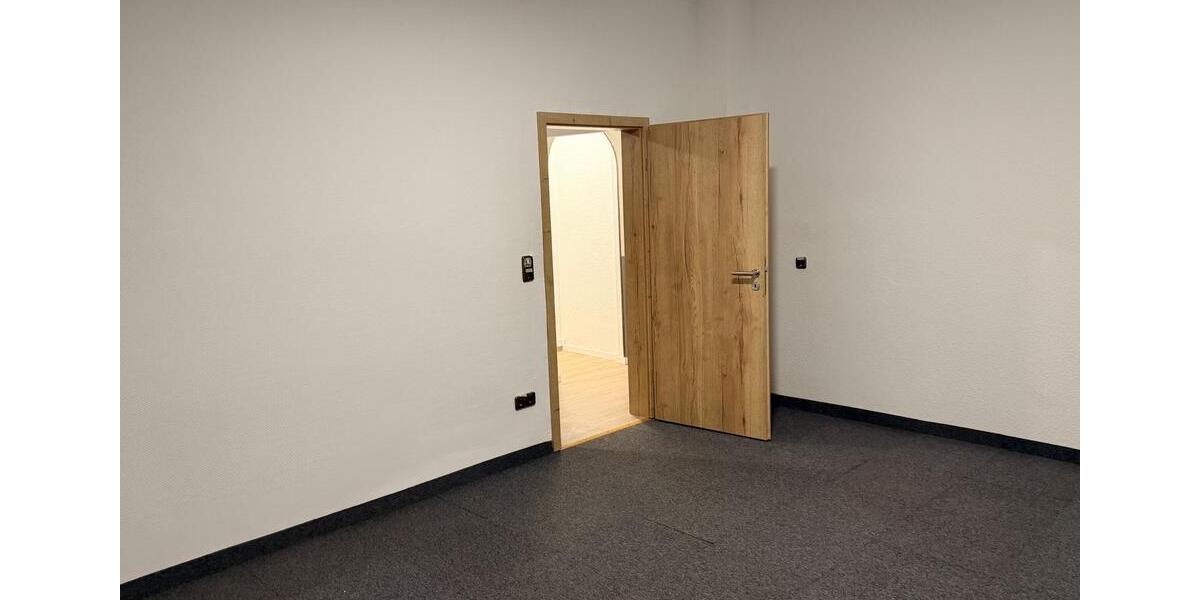 4 Zimmer Wohnung zu Vermieten • Garten • Wintergarten • Dörentrup 4 zimmer