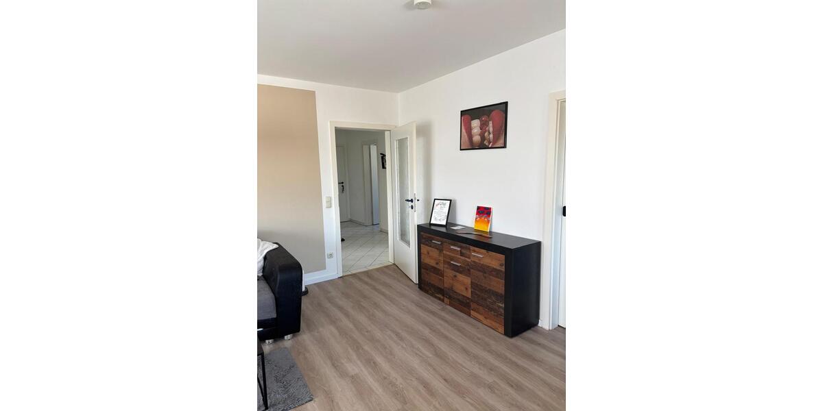 Etagenwohnung Pöttmes - 3 Zimmer, 72 m&sup2;, 750&euro; | Angebot:26639959