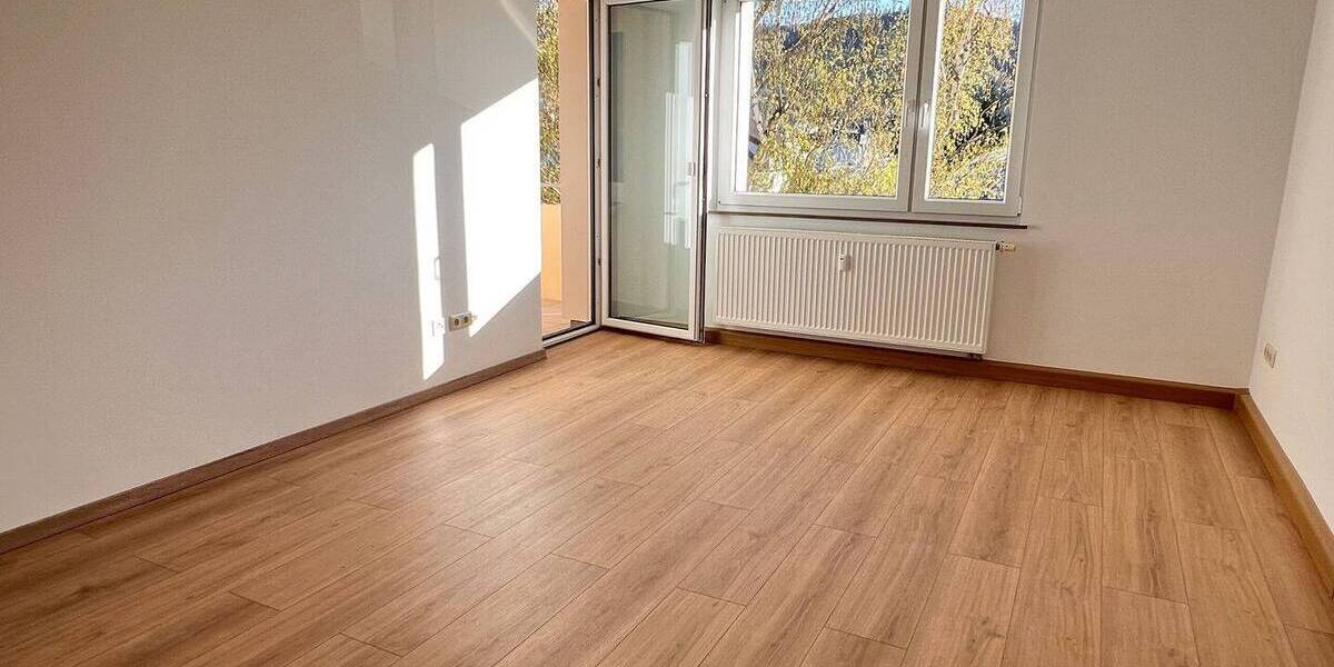 Etagenwohnung Bürgstadt - 3 Zimmer, 72 m&sup2;, 660&euro; | Angebot:26117812