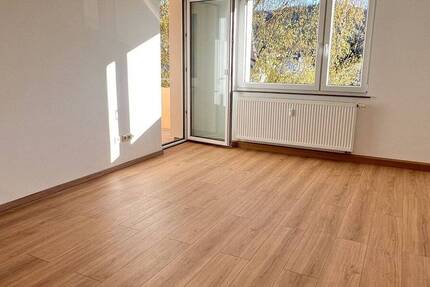 Wohnung Bürgstadt - 3 Zimmer, 72 m&sup2;, 660&euro; | Angebot:26117812