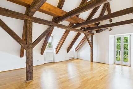 Wohnung Regensburg Gallingkofen - 2 Zimmer, 66 m&sup2;, 990&euro; | Angebot:24683209