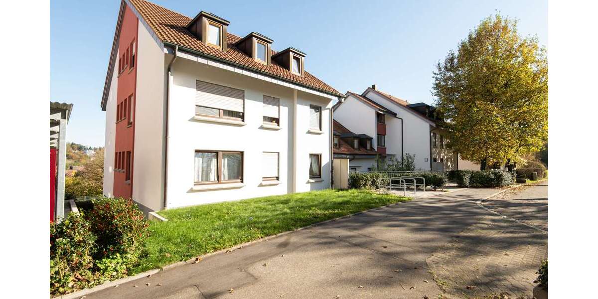 Etagenwohnung Nürtingen - 4 Zimmer, 92 m&sup2;, 912&euro; | Angebot:27237144