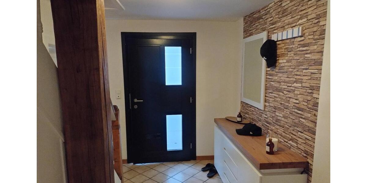 Doppelhaushälfte Eichenzell - 4 Zimmer, 130 m&sup2;, 900&euro; | Angebot:26226432