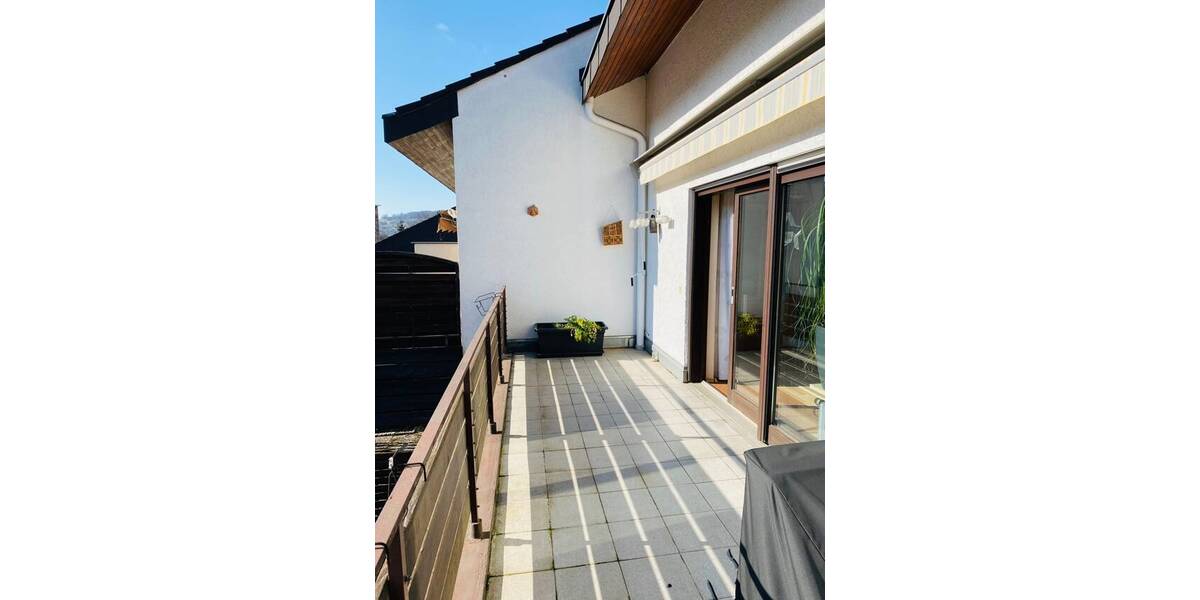 Reihenmittelhaus Lörrach - 5 Zimmer, 147 m&sup2;, 1.950&euro; | Angebot:26804049