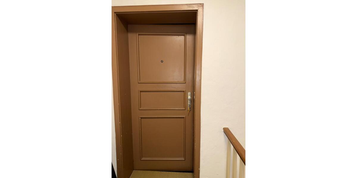 Dachgeschoßwohnung Straubing - 3 Zimmer, 48 m&sup2;, 670&euro; | Angebot:24548736