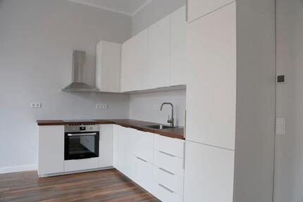 Attraktive Mietwohnung in sanierter historischer Villa 2 zimmer