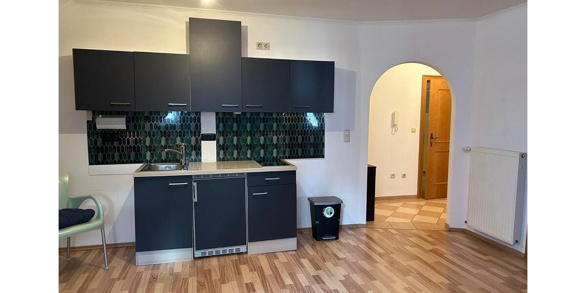 Dachgeschoßwohnung Aldersbach - 1 Zimmer, 44 m&sup2;, 330&euro; | Angebot:25293608