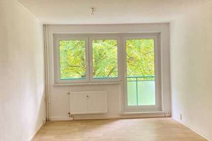 Wohnung zum Mieten in Gotha 265 € 43.5 m² 2 zimmer