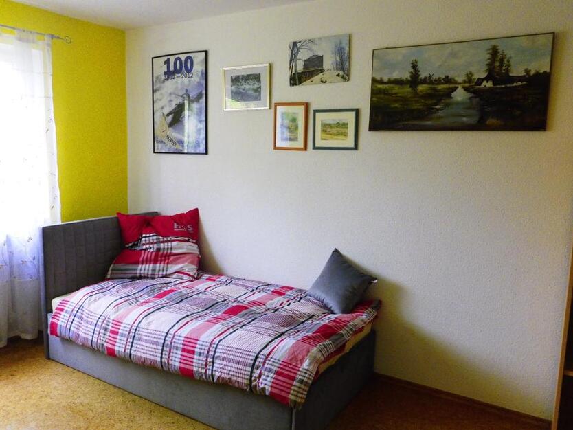 Zimmer in 2er Frauen WG zu vermieten