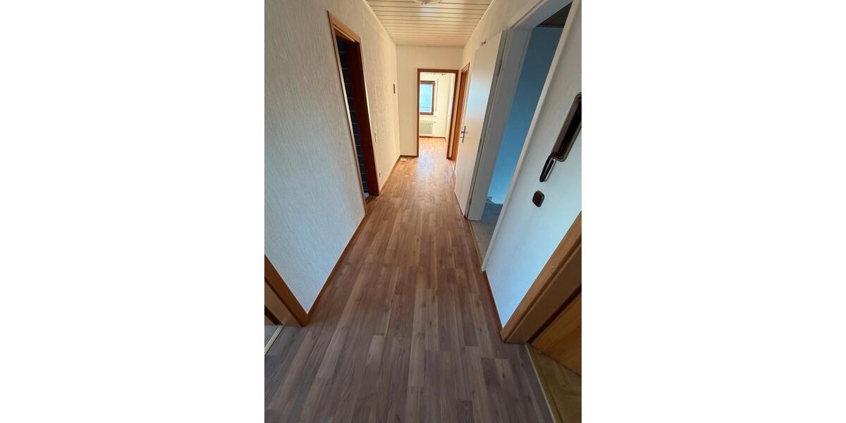 Dachgeschoßwohnung Weilburg - 4 Zimmer, 90 m&sup2;, 780&euro; | Angebot:26623480