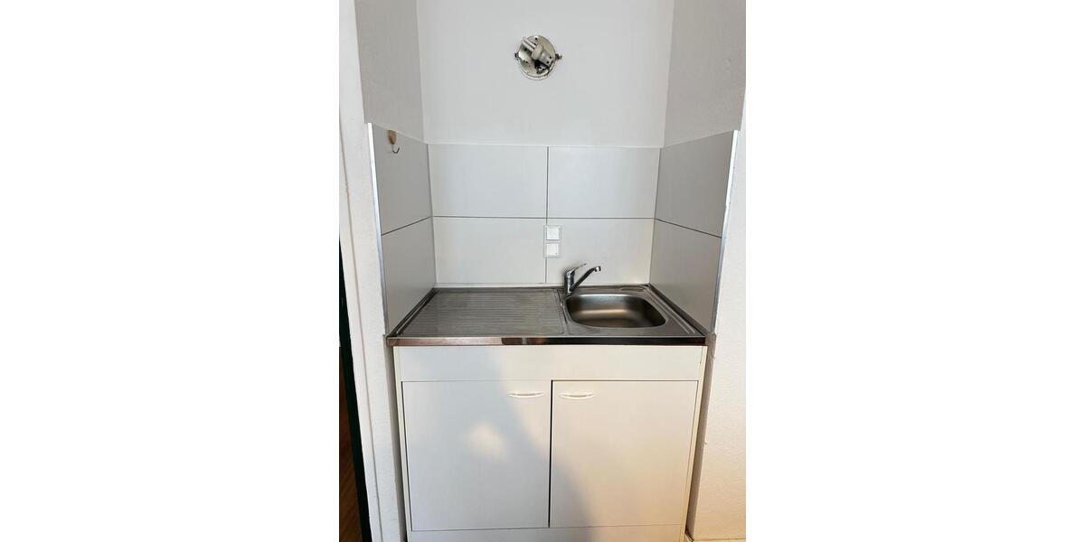 Etagenwohnung Offenbach am Main Hafen - 1 Zimmer, 34 m&sup2;, 690&euro; | Angebot:25991880