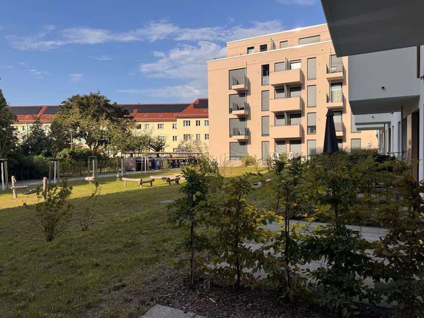 Wohnung zum Mieten in Berlin 682,27 € 33.2 m²