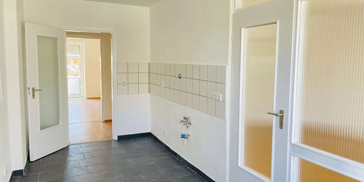 Etagenwohnung Nürnberg Langwasser - 3 Zimmer, 69 m&sup2;, 893&euro; | Angebot:26107826