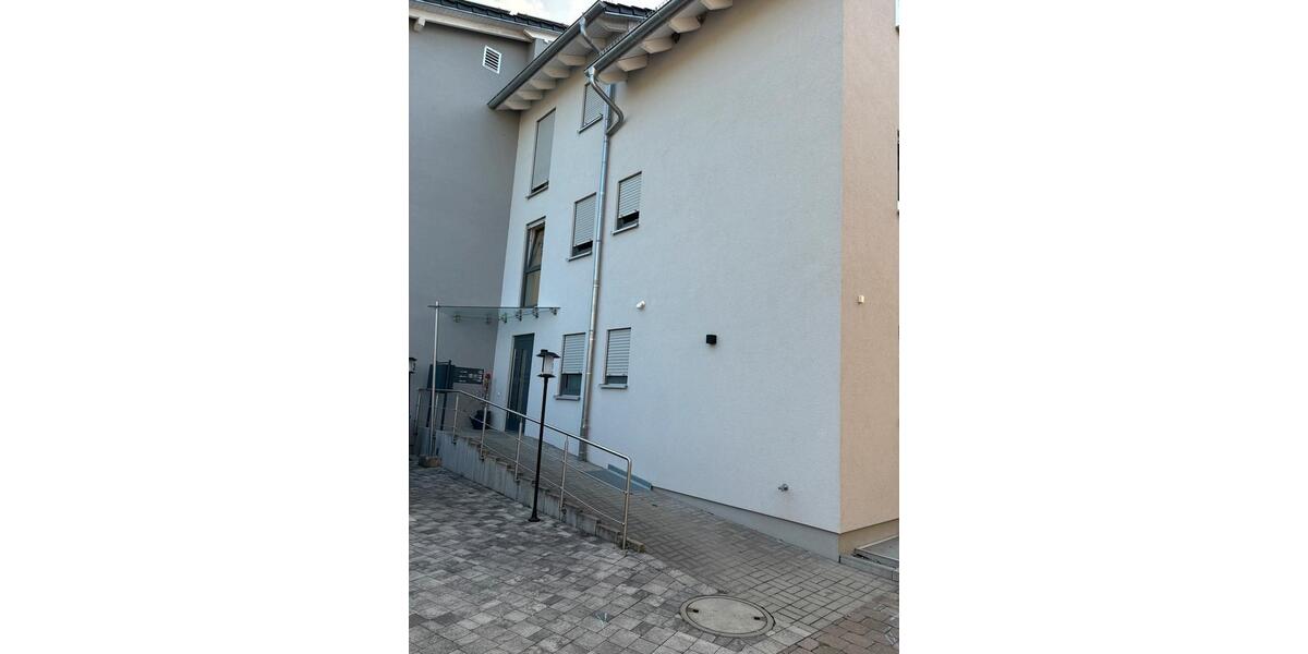 Wohnen auf Zeit Löwenstein - 3 Zimmer, 50 m&sup2;, 20&euro; | Angebot:26538586