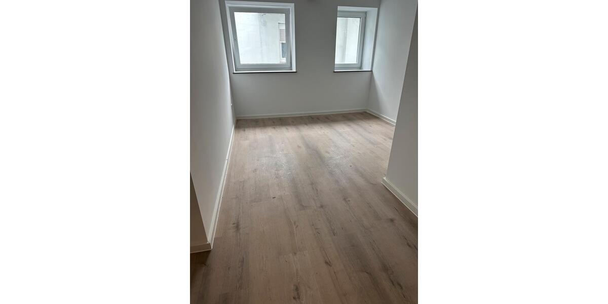 Erdgeschoßwohnung Leverkusen Bürrig - 2 Zimmer, 62 m&sup2;, 1.050&euro; | Angebot:26579738