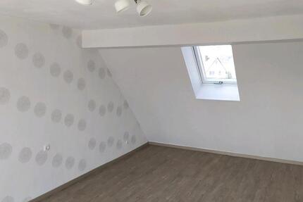 Wohnung Alheim - 4 Zimmer, 80 m&sup2;, 800&euro; | Angebot:25640886