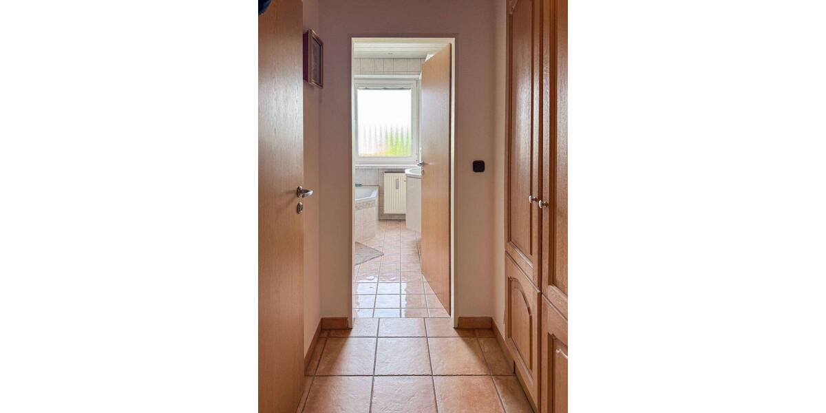 Etagenwohnung Stephanskirchen Schloßberg - 2 Zimmer, 80 m&sup2;, 980&euro; | Angebot:26643451