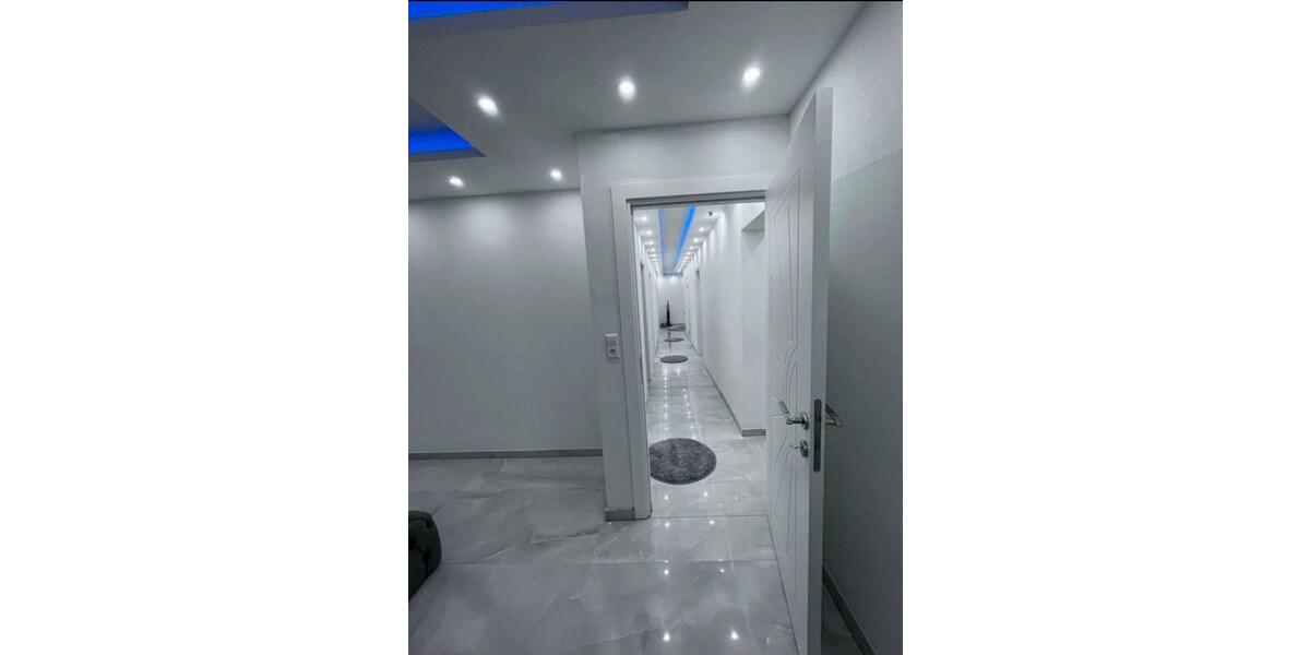 Etagenwohnung Pfullendorf - 7 Zimmer, 165 m&sup2;, 440&euro; | Angebot:25926120