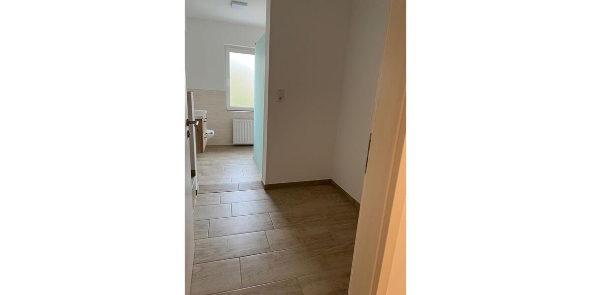 Etagenwohnung Borken (Hessen) - 1 Zimmer, 95 m&sup2;, 1.080&euro; | Angebot:26293220