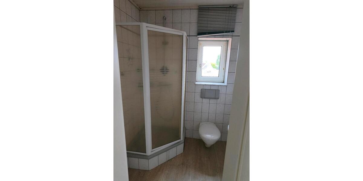 Etagenwohnung Zörbig - 3 Zimmer, 65 m&sup2;, 450&euro; | Angebot:26669911