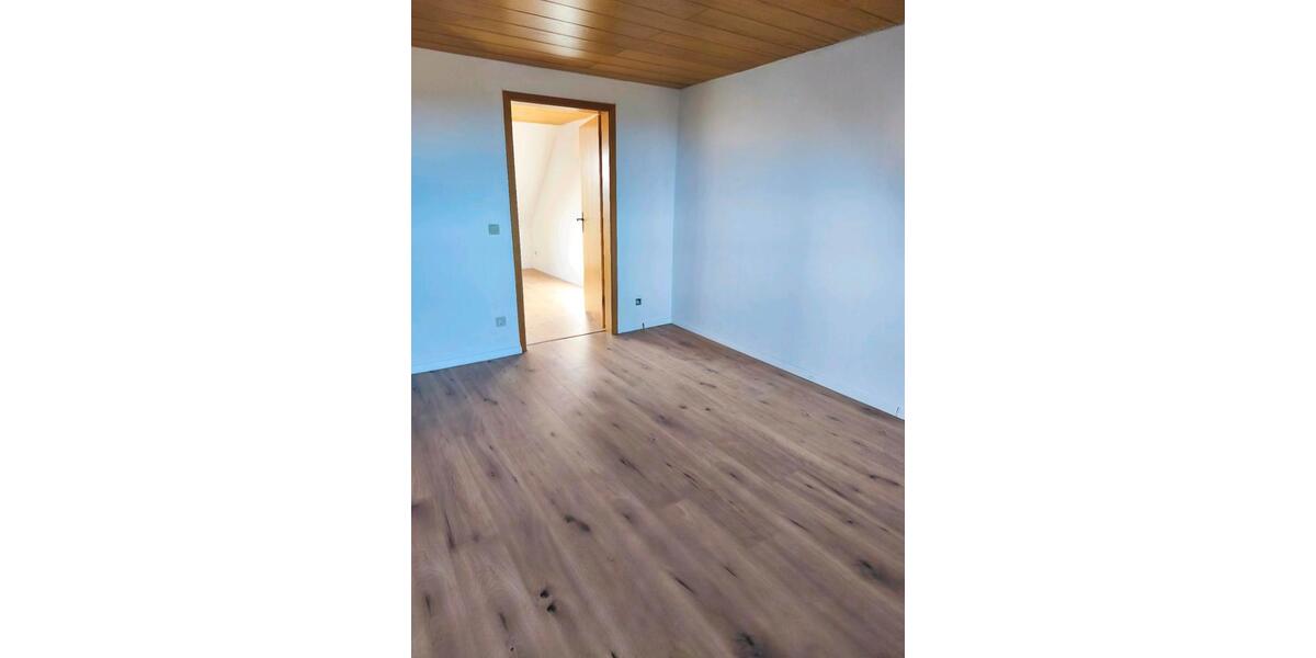 Maisonettenwohnung Heusweiler - 5 Zimmer, 130 m&sup2;, 750&euro; | Angebot:26224521