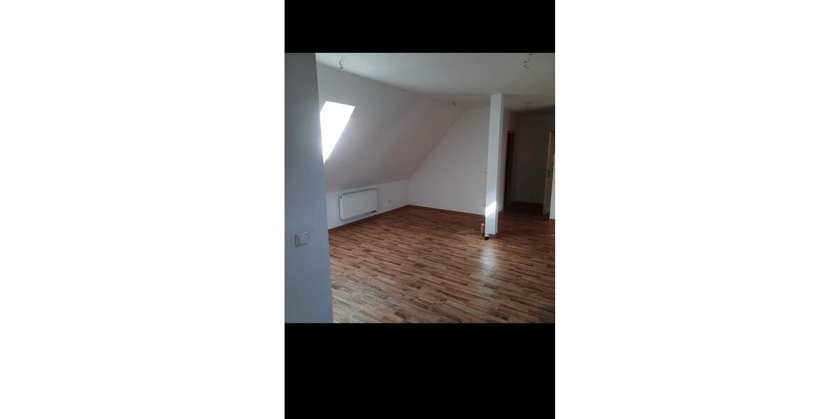 Dachgeschoßwohnung Wasungen - 3 Zimmer, 56 m&sup2;, 365&euro; | Angebot:26588696