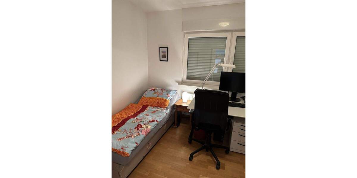 Möbliertes Einfamilienhaus in Berlin - Rudow (Mindestmietzeit 2 Monate) 3 zimmer