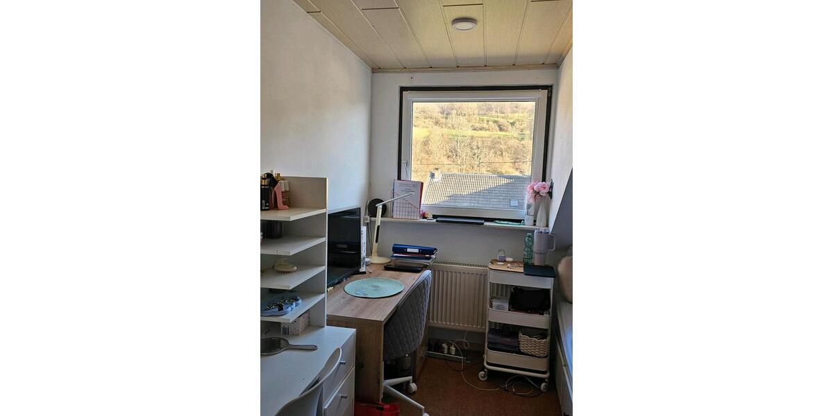 Dachgeschoßwohnung Prüm - 4 Zimmer, 106 m&sup2;, 660&euro; | Angebot:25793723