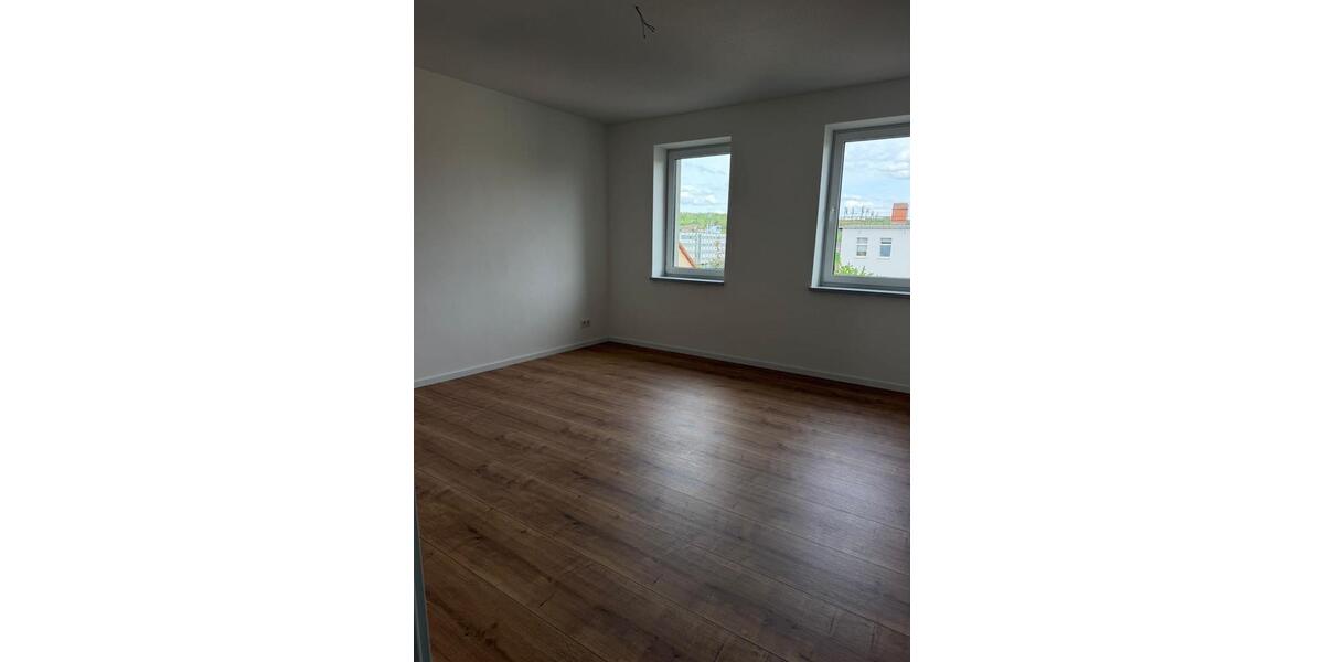 Etagenwohnung Eisenach - 4 Zimmer, 100 m&sup2;, 930&euro; | Angebot:26705554