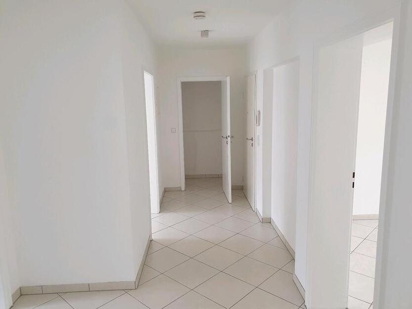 Schöne helle 3 Zimmer Wohnung in bester Lage