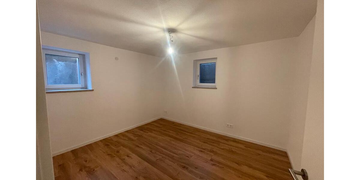 Etagenwohnung Laupheim - 2.5 Zimmer, 75 m&sup2;, 890&euro; | Angebot:24976129